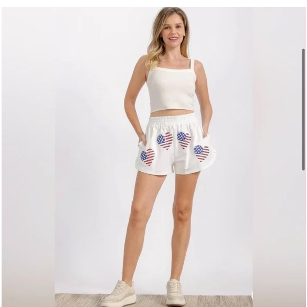 Fantastic Fawn Shorts American Flag Hearts
